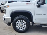 2025 Chevrolet Silverado 2500 HD - Preview 9