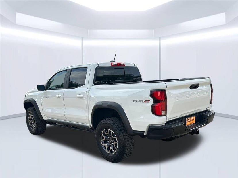 2026 Chevrolet Colorado - Image 2