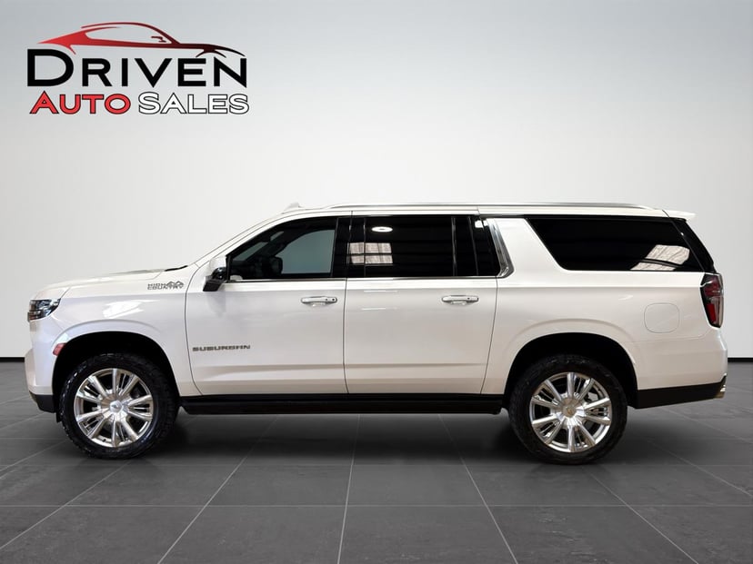 2021 Chevrolet Suburban - Image 2