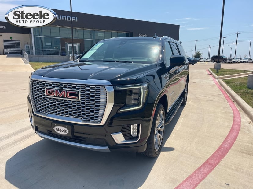 2021 GMC Yukon XL - Image 1