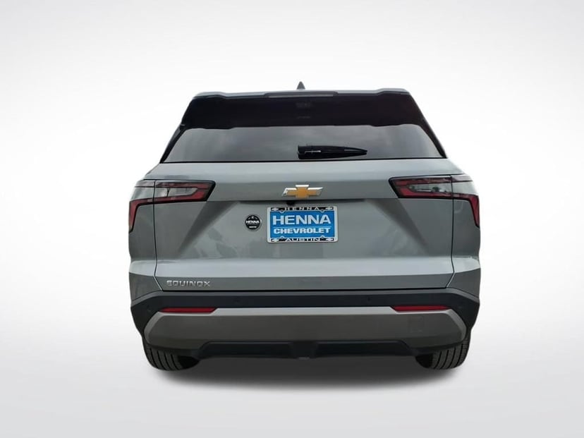 2026 Chevrolet Equinox - Image 3