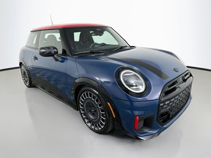 2027 MINI Hardtop - Image 1