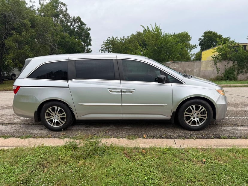 2013 Honda Odyssey - Image 1