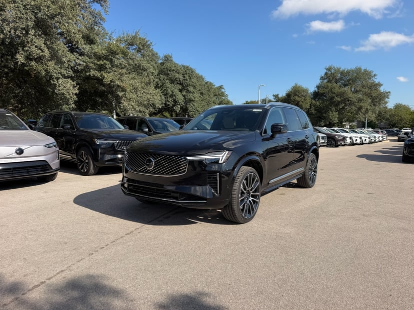 2027 Volvo XC90 - Image 1