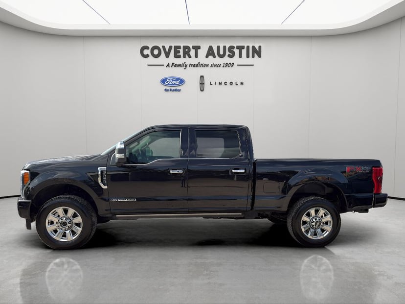 2019 Ford F-250 Super Duty - Image 2