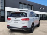 2017 Kia Sorento - Preview 6