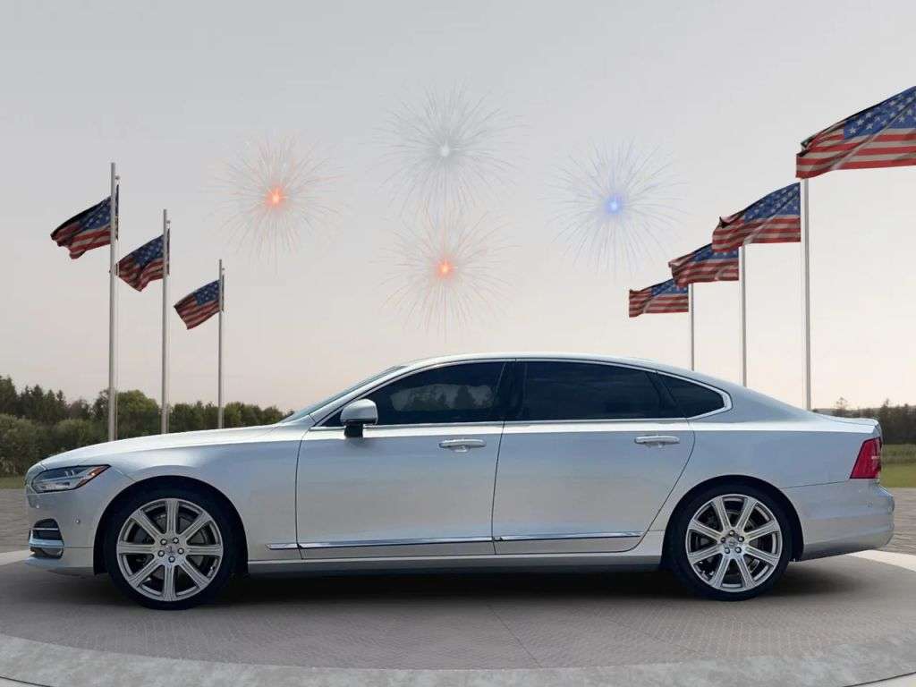 2018 Volvo S90 - Image 2