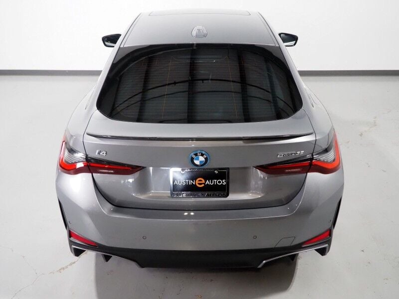 2023 BMW i4 - Image 3