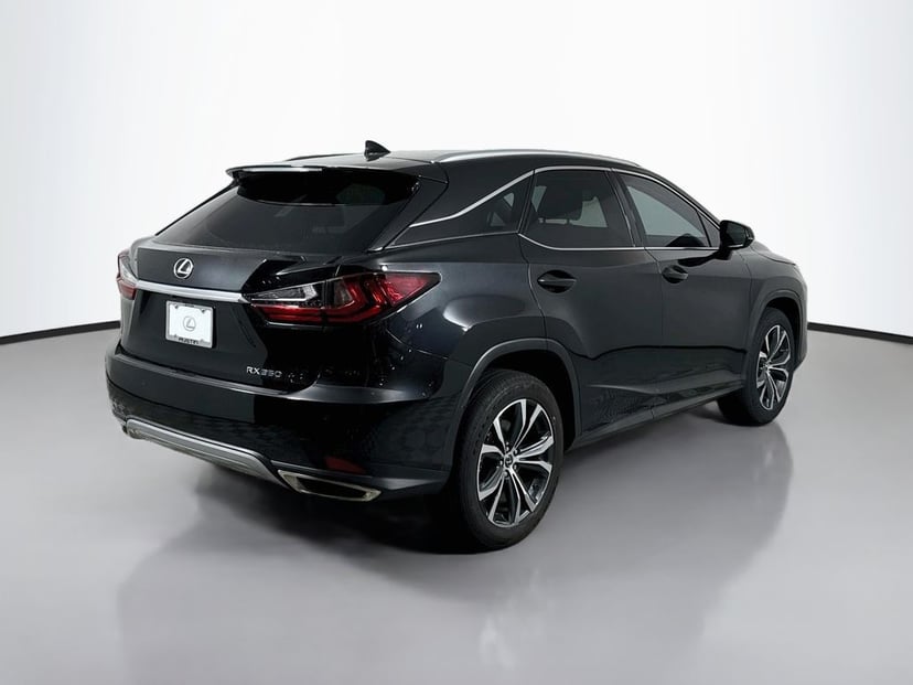 2022 Lexus RX - Image 3