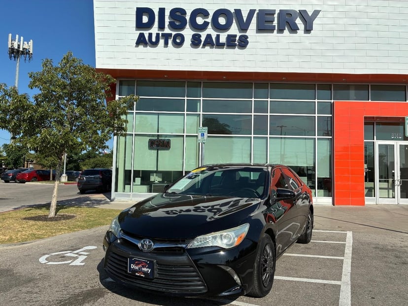2016 Toyota Camry - Image 1