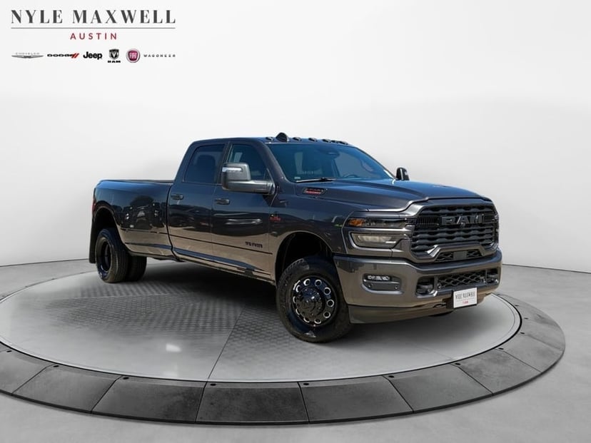2027 Ram 3500 - Image 2
