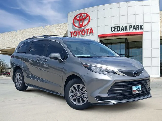 2026 Toyota Sienna - Image 1