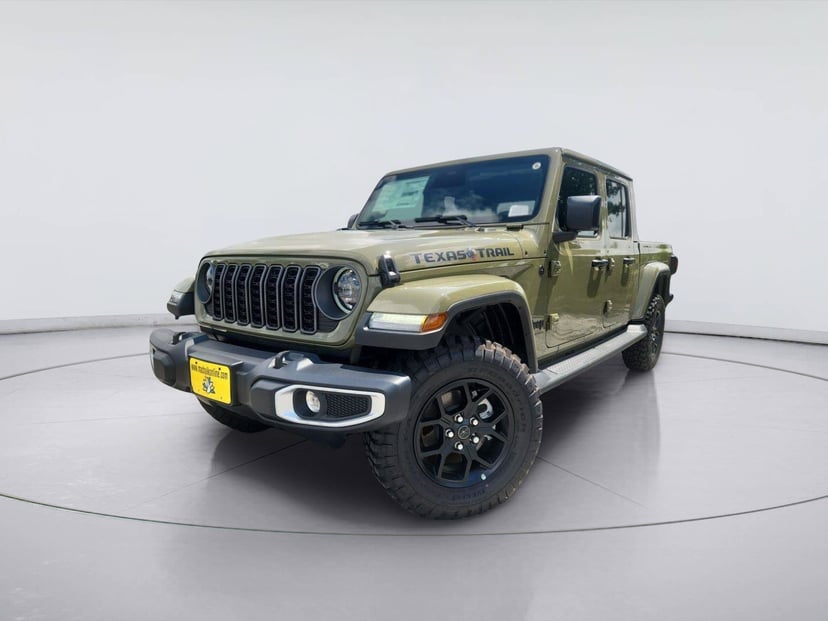 2026 Jeep Gladiator - Image 1