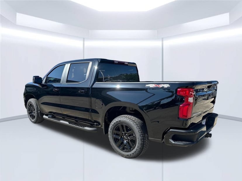 2026 Chevrolet Silverado 1500 - Image 1