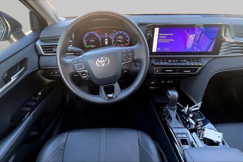 2025 Toyota Camry - Image 2