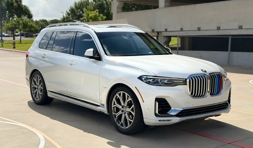 2021 BMW X7 - Image 1