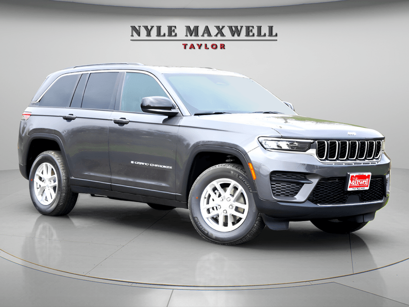 2026 Jeep Grand Cherokee - Image 1