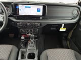 2026 Jeep Gladiator - Preview 3