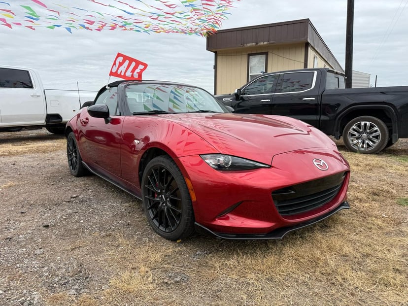 2019 Mazda MX-5 - Image 1