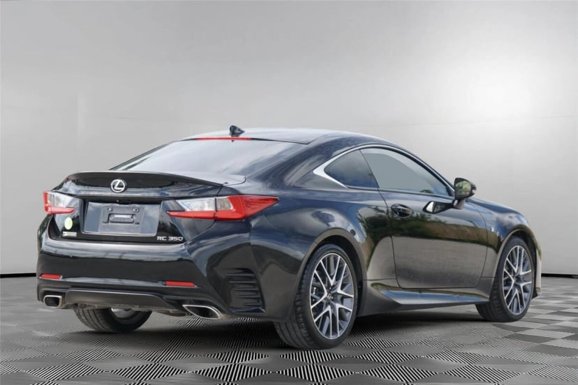 2015 Lexus RC - Image 3