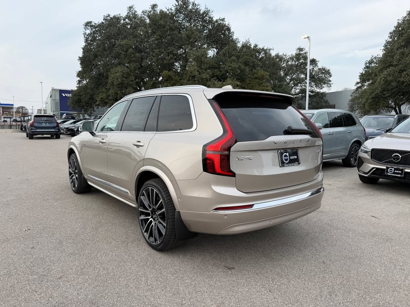 2026 Volvo XC90 - Image 2