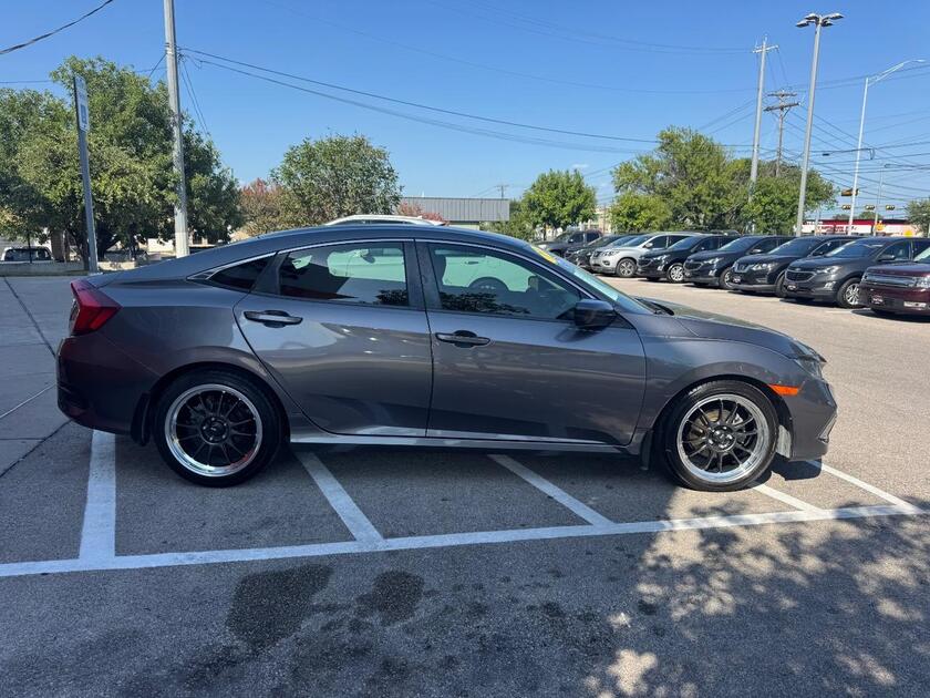 2019 Honda Civic - Image 2