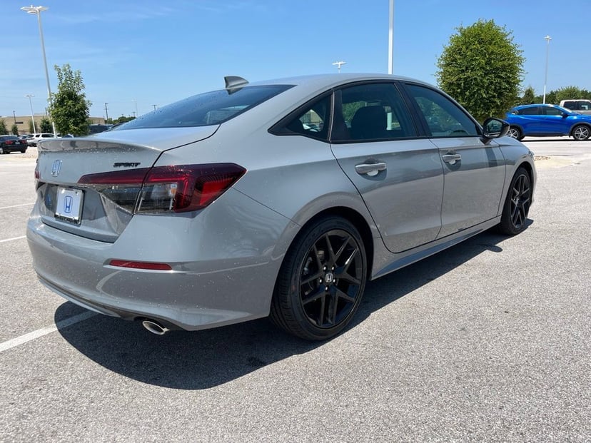 2026 Honda Civic - Image 2