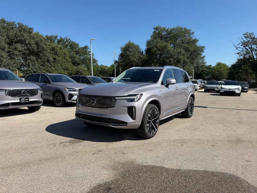 2026 Volvo XC90 - Image 1