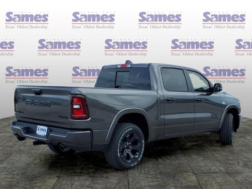 2026 Ram 1500 - Image 2