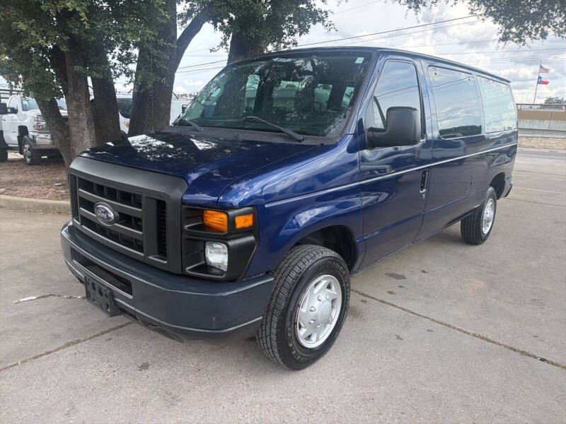 2014 Ford E-350 - Image 1