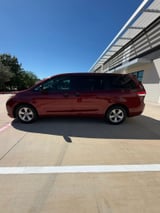 2011 Toyota Sienna - Preview 2