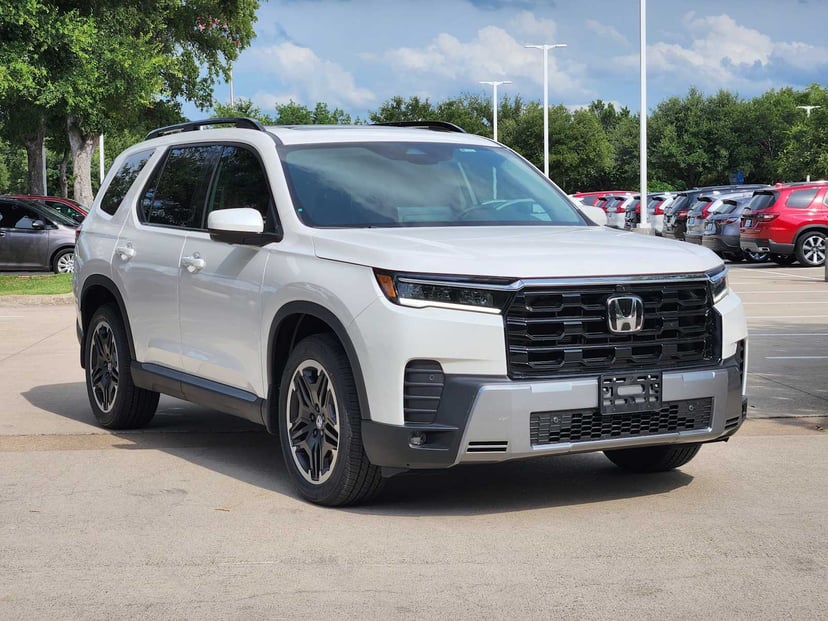 2026 Honda Pilot - Image 2