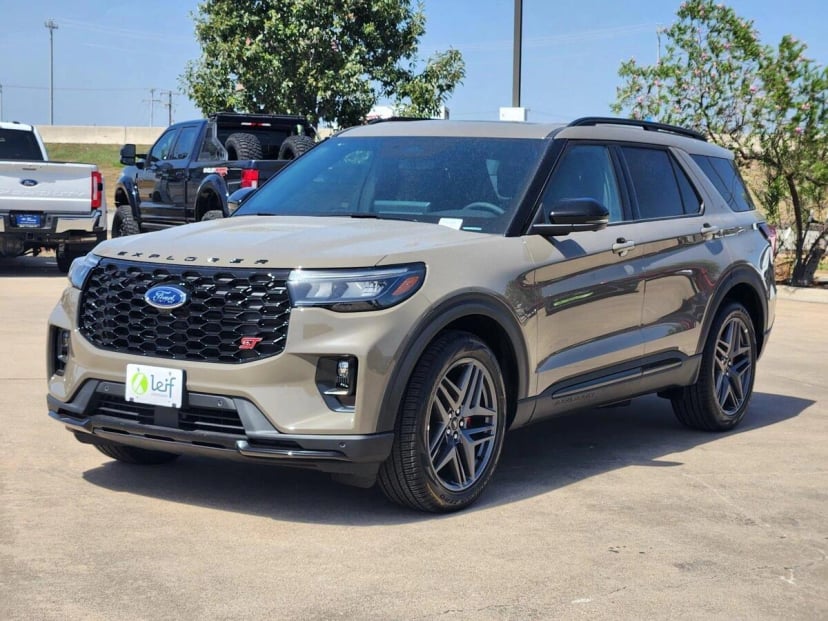 2026 Ford Explorer - Image 1