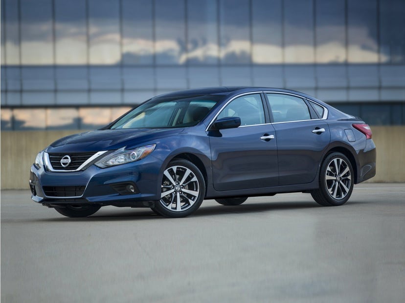 2017 Nissan Altima - Image 1