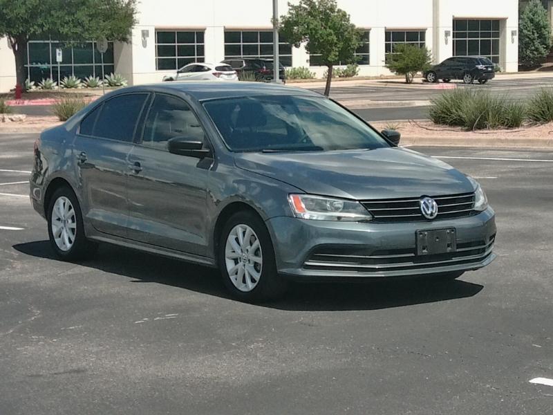 2015 Volkswagen Jetta - Image 1