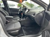 2018 Chevrolet Cruze - Preview 11