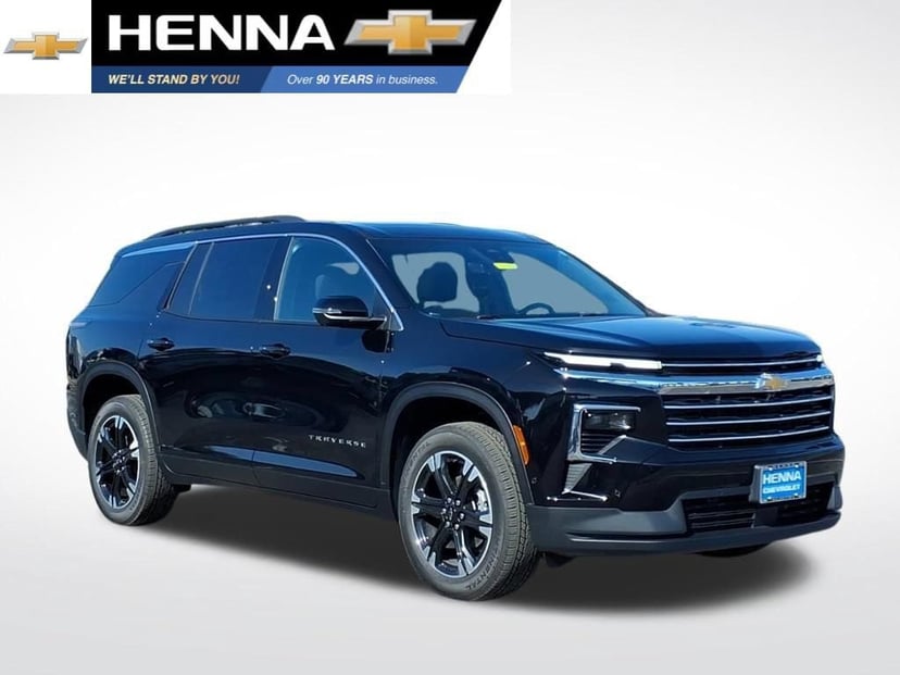 2027 Chevrolet Traverse - Image 2