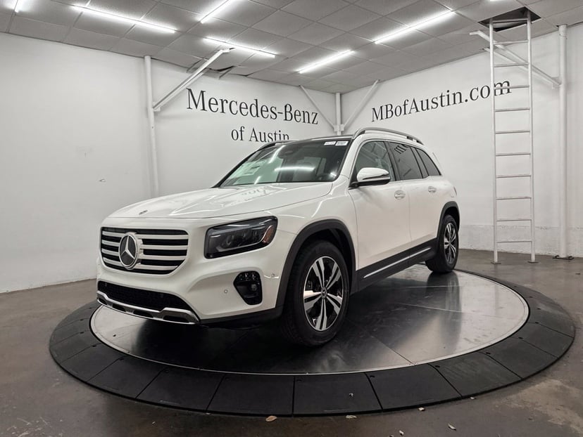2026 Mercedes-Benz GLB - Image 1