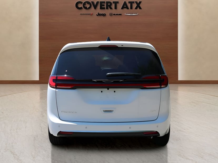 2027 Chrysler Pacifica - Image 1