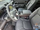 2024 Land Rover Defender - Preview 13