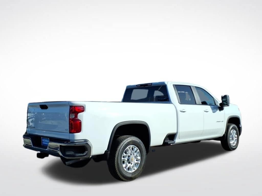 2026 Chevrolet Silverado 3500 HD - Image 2