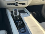 2026 Volvo XC60 - Preview 13