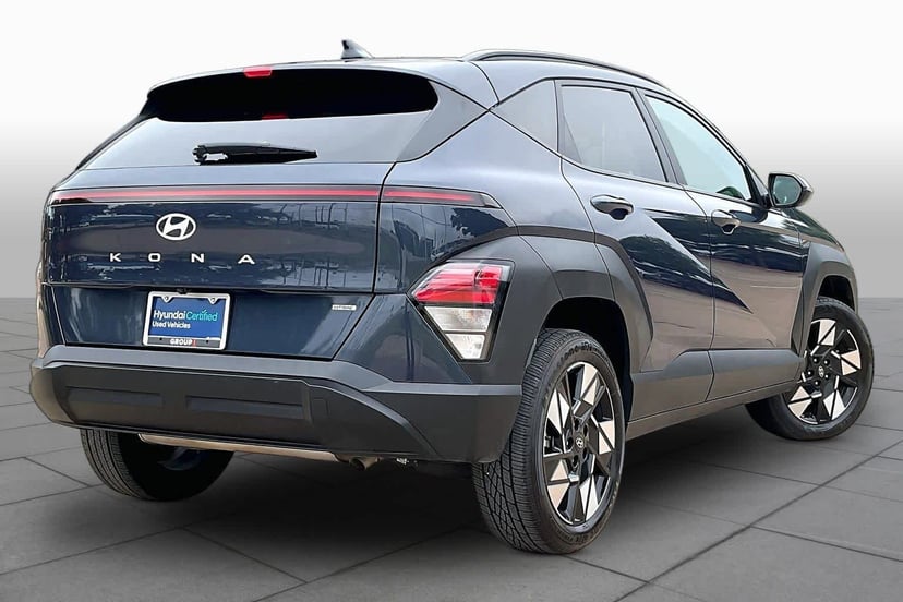 2024 Hyundai Kona - Image 2