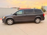 2017 Dodge Grand Caravan - Preview 3