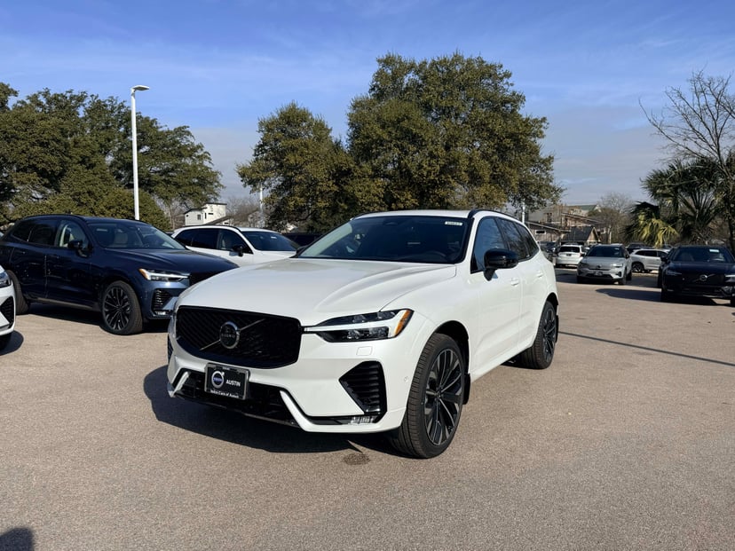 2026 Volvo XC60 - Image 1