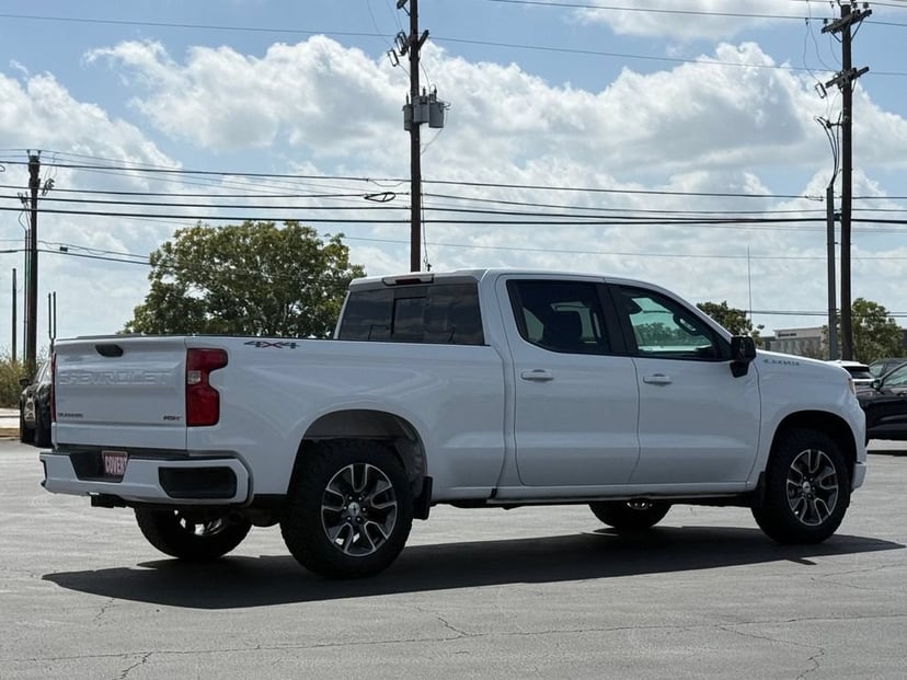 2023 Chevrolet Silverado 1500 - Image 3