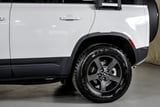 2024 Land Rover Defender - Preview 12