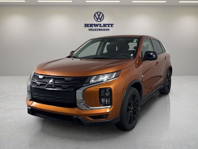 2025 Mitsubishi Outlander Sport - Image 1