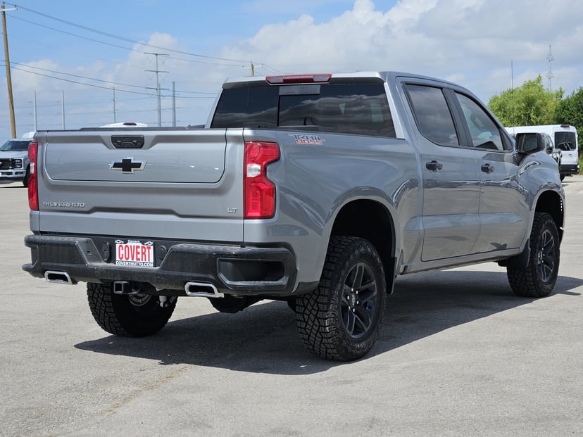 2026 Chevrolet Silverado - Image 3