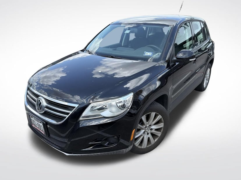 2010 Volkswagen Tiguan - Image 1